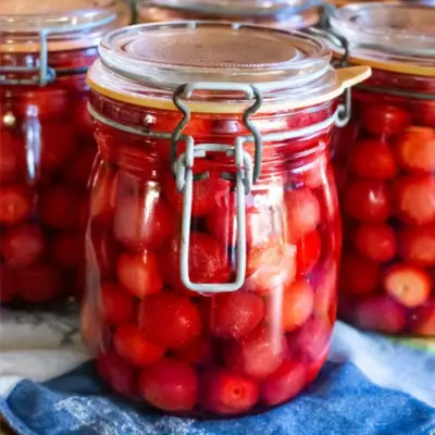 Canned Red cheery